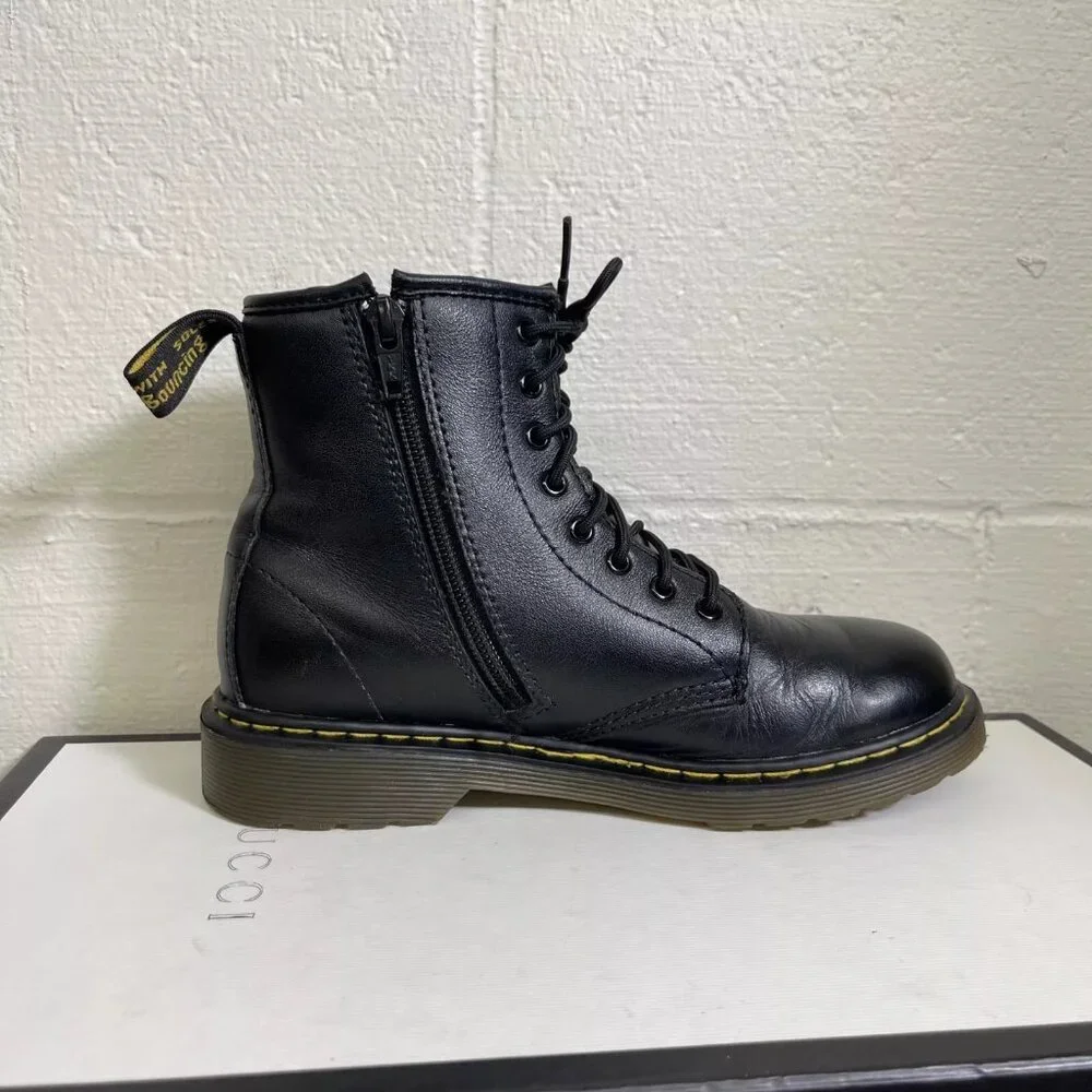 Dr. Martens Delaney AW004 Lace Up Zip Combat‎ Boot Junior Size US 3